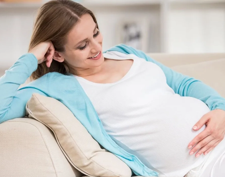 sitting position during pregnancy third trimester