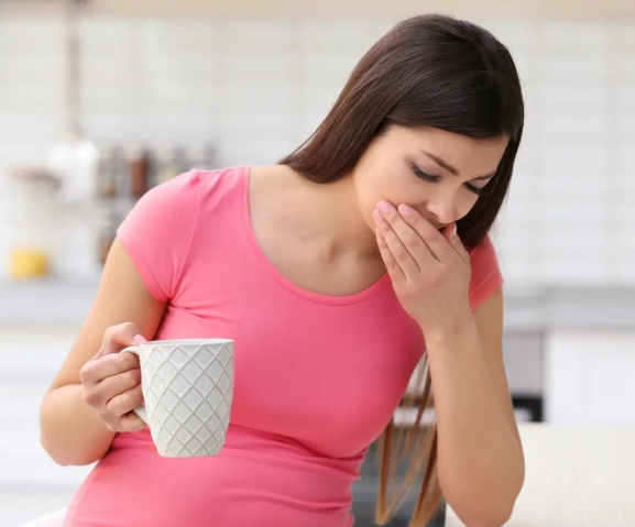 pregnancy symptoms before missed period