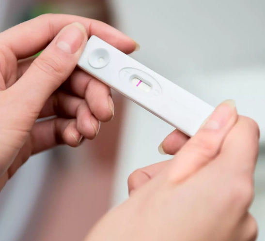 how soon pregnancy symptoms appear