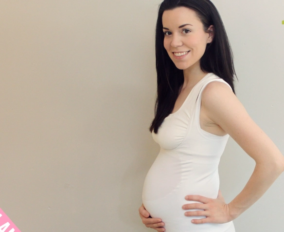 early pregnancy belly