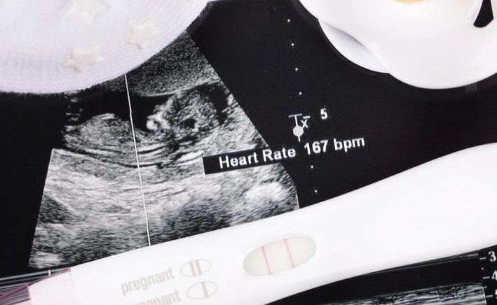 quickening second trimester